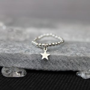 Dangle Star Ring
